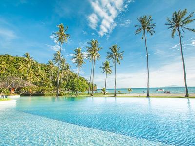 SAii Phi Phi Island Village