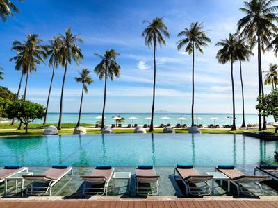 SAii Phi Phi Island Village