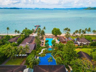 Barcelo Coconut Island