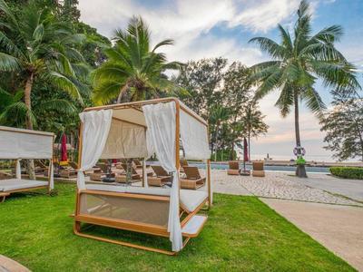 D'Varee Mai Khao Beach Resort