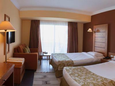 Golden Beach Resort