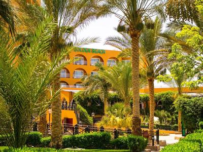 Golden Beach Resort
