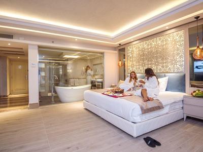 KaiSol Romance Resort (ex. SUNRISE Romance Resort)