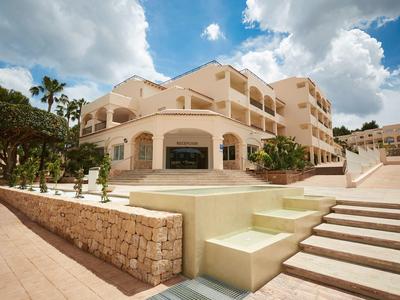 Invisa Hotel Club Cala Blanca