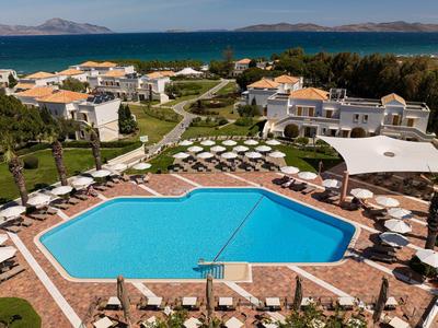 Neptune Luxury Resort