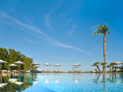 Neptune Luxury Resort
