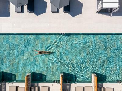 Sunny Days Hotel