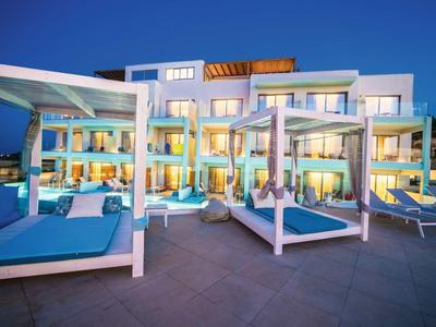Harmony Crest Resort