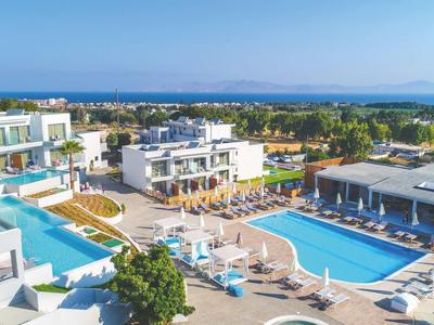 Harmony Crest Resort