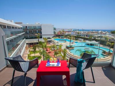 Faros Hotel