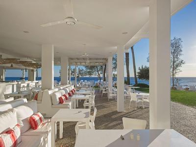 Grecian Sands Hotel