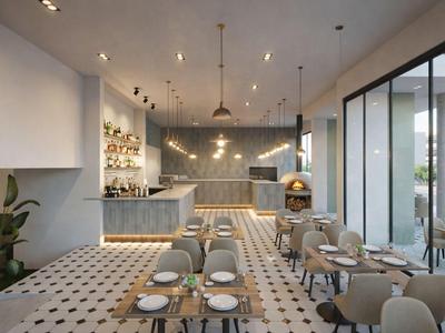 Nowoczesna restauracja z elegancko nakrytymi stołami i oknami od podłogi do sufitu.