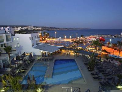 Limanaki Beach Hotel