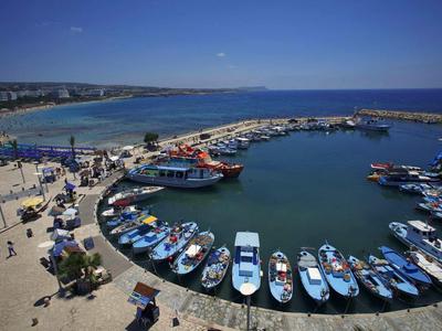 Limanaki Beach Hotel