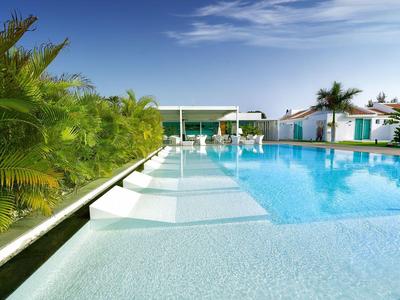 Seven Hotel & Wellness Gay Only