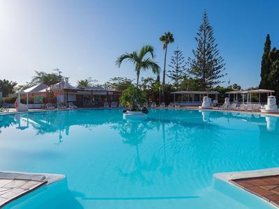 Cordial Sandy Golf Bung.