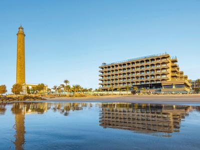 Hotel Faro, a Lopesan Collection Hotel