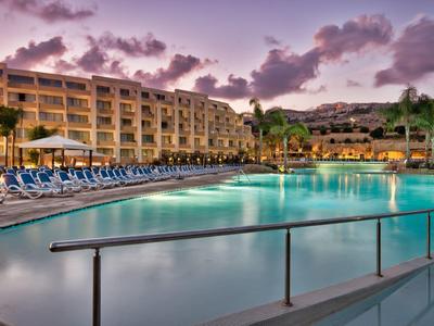 db Seabank Resort & Spa