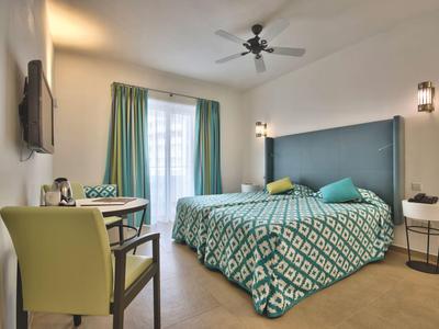 db San Antonio Hotel & Spa