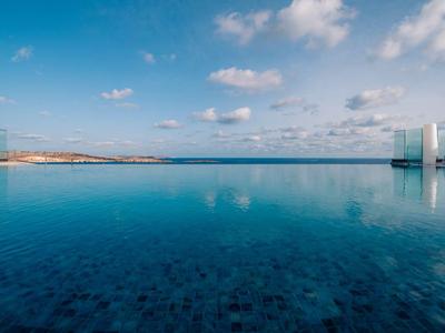 Seaview Hotel