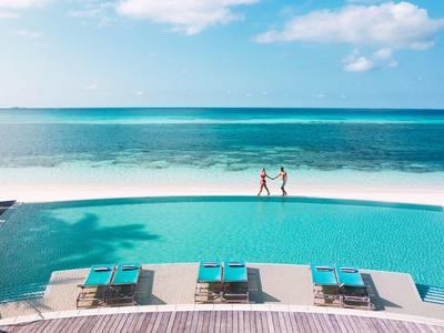 Kuredu Island Resort & Spa