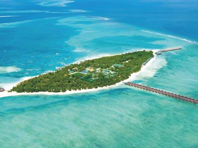 Meeru Maldives Resort Island