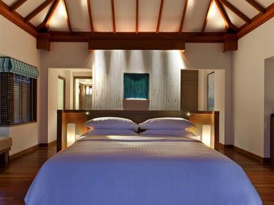 Sheraton Maldives Full Moon Resort & Spa
