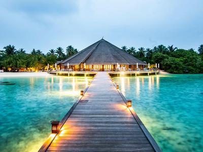 Hideaway Beach Resort & Spa