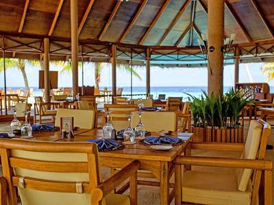 Filitheyo Island Resort