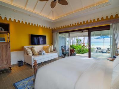 SAii Lagoon Maldives-Curio Collection by Hilton