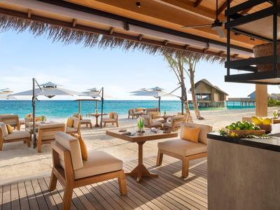 Hilton Maldives Amingiri Resort & Spa