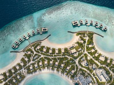 Patina Maldives, Fari Island