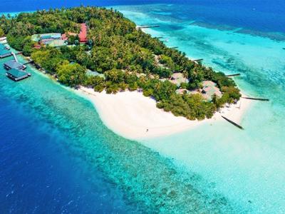 Embudu Village Resort