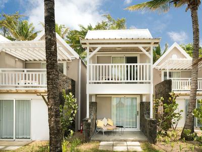 Tropical attitude