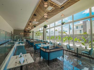 Ocean V Hotel