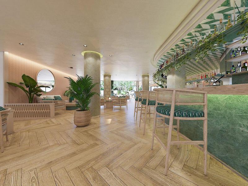 Moderno vestíbulo de hotel con suelo de madera, plantas verdes y barra elegante.