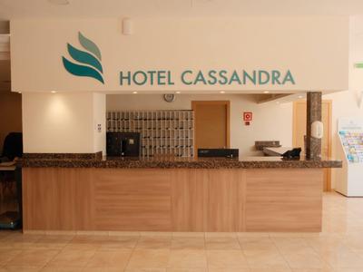 Cassandra Hotel