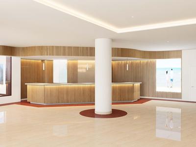 Nowoczesna lobby hotelowa z jasną podłogą, okrągłą kolumną i podświetlanym drewnianym recepcyjnym.