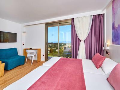 MLL Mediterranean Bay