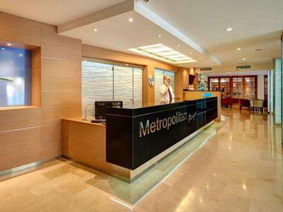 Metropolitan Playa Hotel