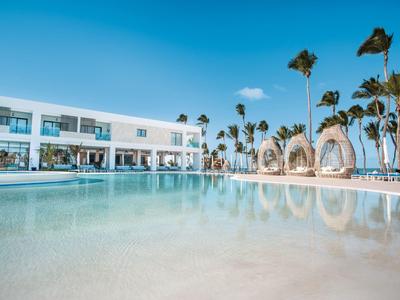 Serenade Punta Cana Beach & Spa Resort