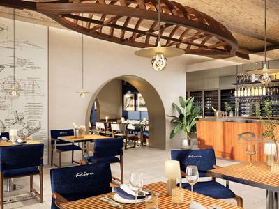 Moderner Hotelrestaurantbereich mit Holzdecke, blau gepolsterten Stühlen und dekorativen Pflanzen.