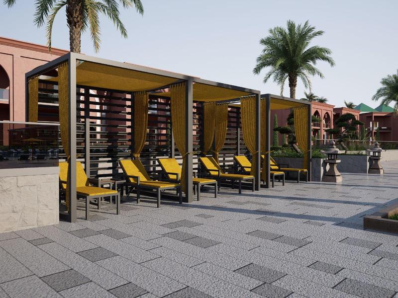 Area piscina dell'hotel con lettini gialli sotto pergole e palme sullo sfondo.