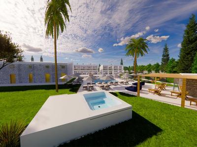 Moderner Hotelpool mit Liegen, Palmen und klar blauem Himmel an sonnigem Tag.