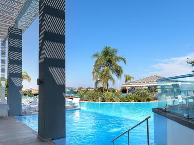 Oceanis Beach