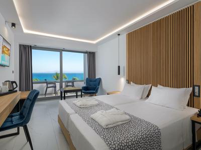 Oceanis Beach
