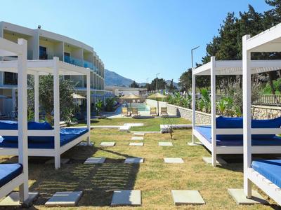 Delfinia Resort