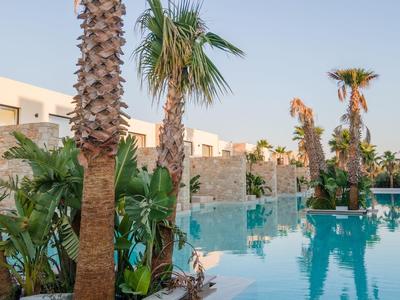 White Dreams Resort