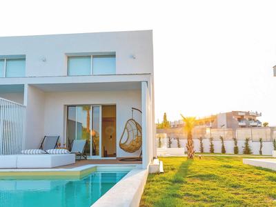 White Dreams Resort