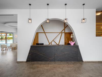 Absolute Kiotari Resort